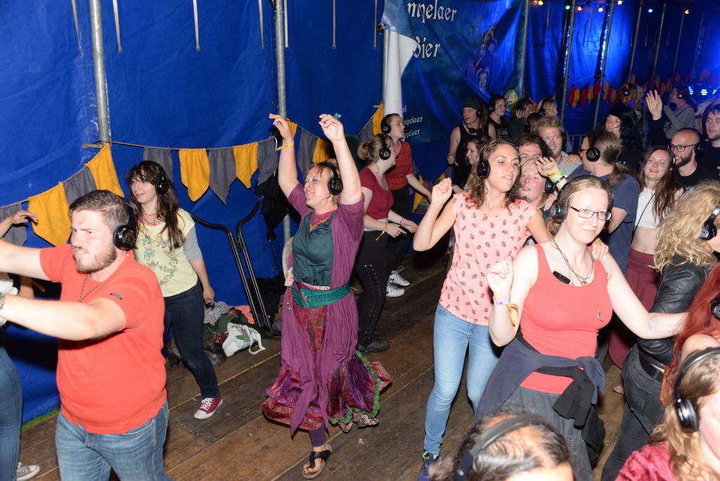 ../Images/Castlefest 2017 Silent disco zaterdag 043.jpg